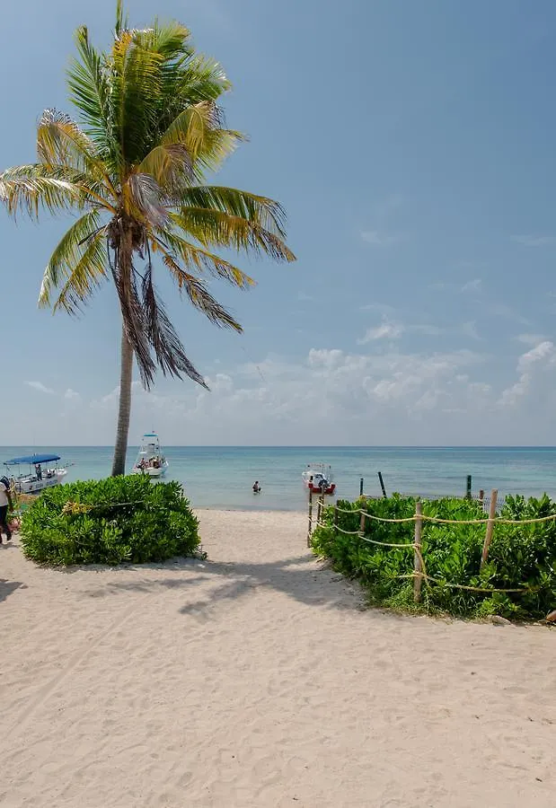 Aparthotel Marea Azul Condominium By Chezplaya Playa del Carmen